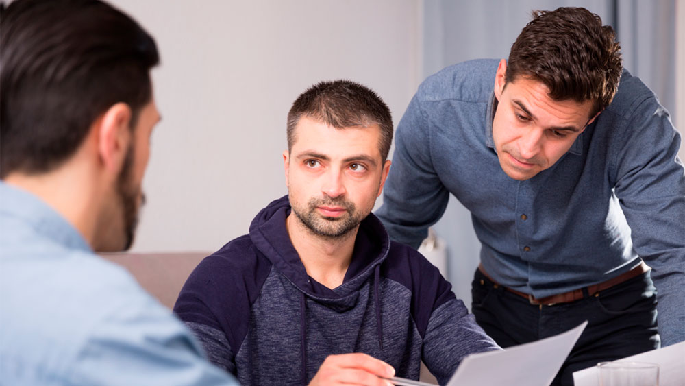 Billede til den relaterede nyhed Brug din TR som bisidder til samtaler om fravær